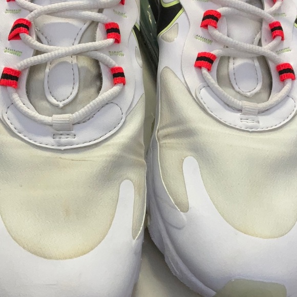 Nike AIR MAX 270 REACT Men’s Athletic Size 10.5 - Picture 9 of 11